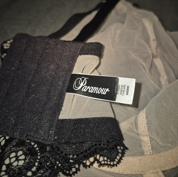 Paramour Bra - Picture 3 of 6